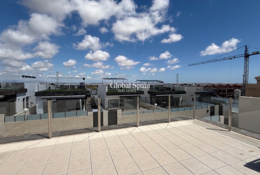 Venta - Casa unifamiliar -
ORIHUELA - Costa Blanca Sur