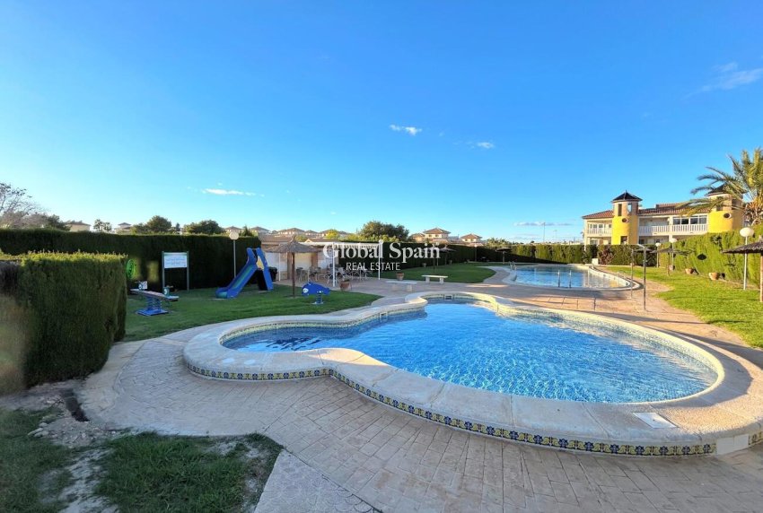 Venta - CASA -
VILLAMARTÍN - Costa Blanca