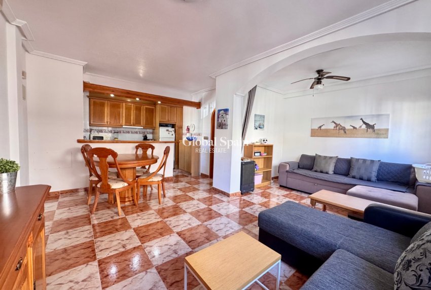 Venta - CASA -
VILLAMARTÍN - Costa Blanca