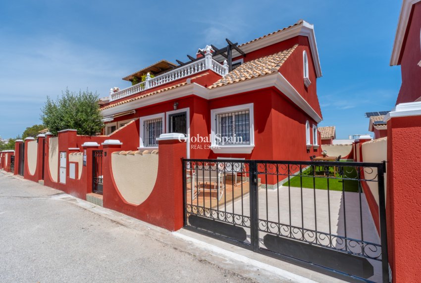 Venta - CASA -
VILLAMARTÍN - Costa Blanca