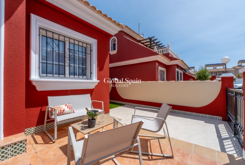 Venta - CASA -
VILLAMARTÍN - Costa Blanca