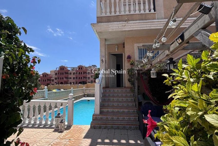 Venta - CASA -
VILLAMARTÍN - Costa Blanca