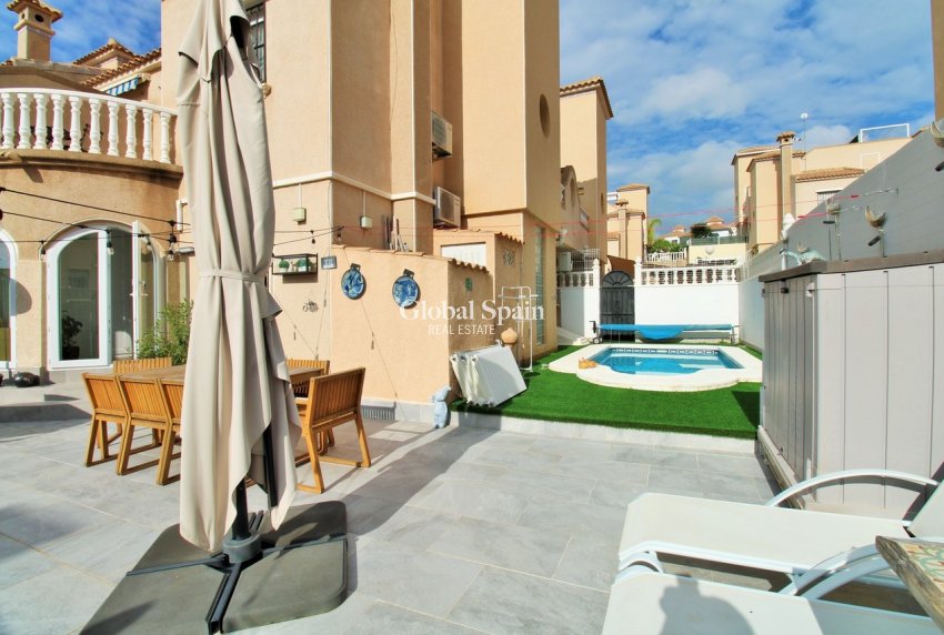 Venta - CASA -
VILLAMARTÍN - Costa Blanca
