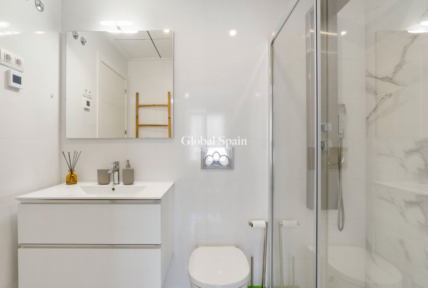 Venta - CASA -
VILLAMARTÍN - Costa Blanca