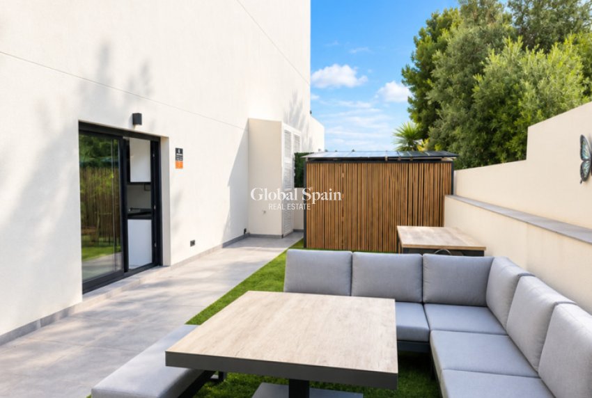 Venta - CASA -
VILLAMARTÍN - Costa Blanca