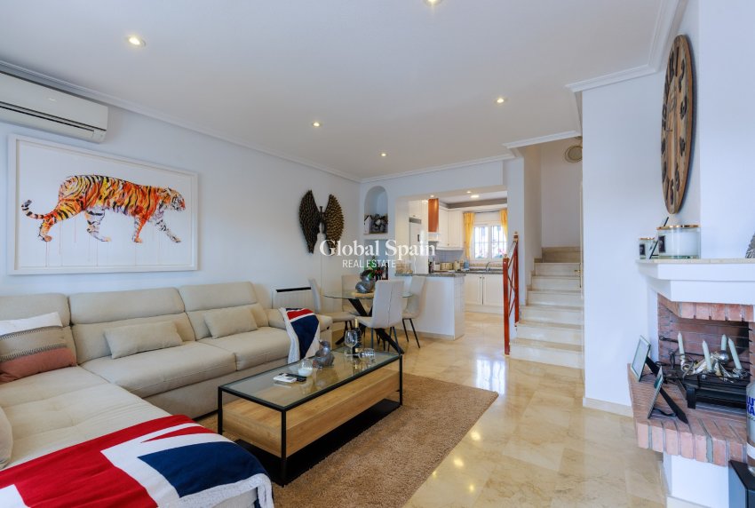 Venta - CASA -
VILLAMARTÍN - Costa Blanca