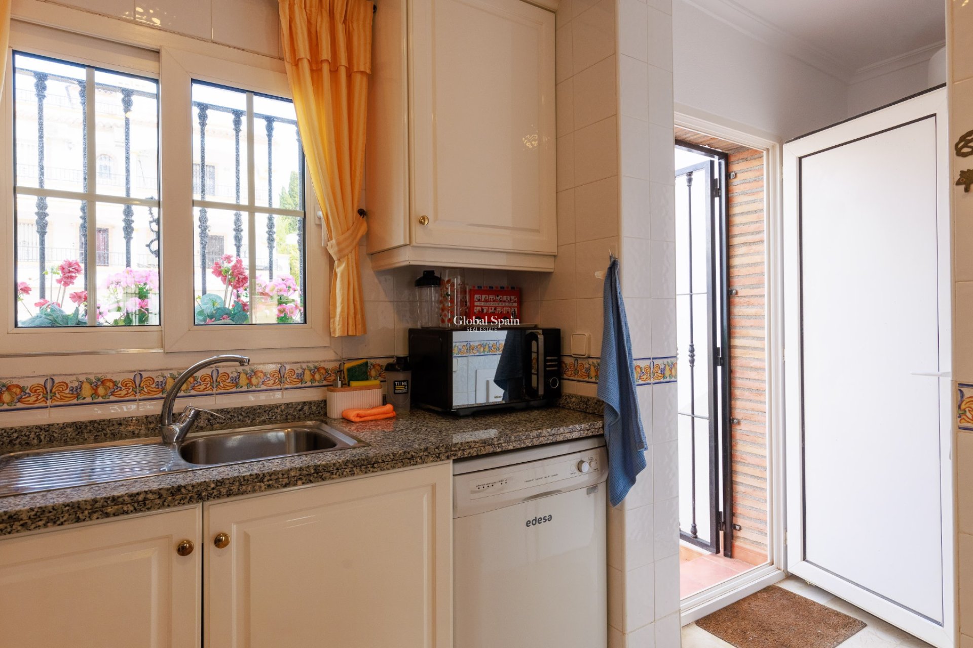 Venta - CASA -
VILLAMARTÍN - Costa Blanca
