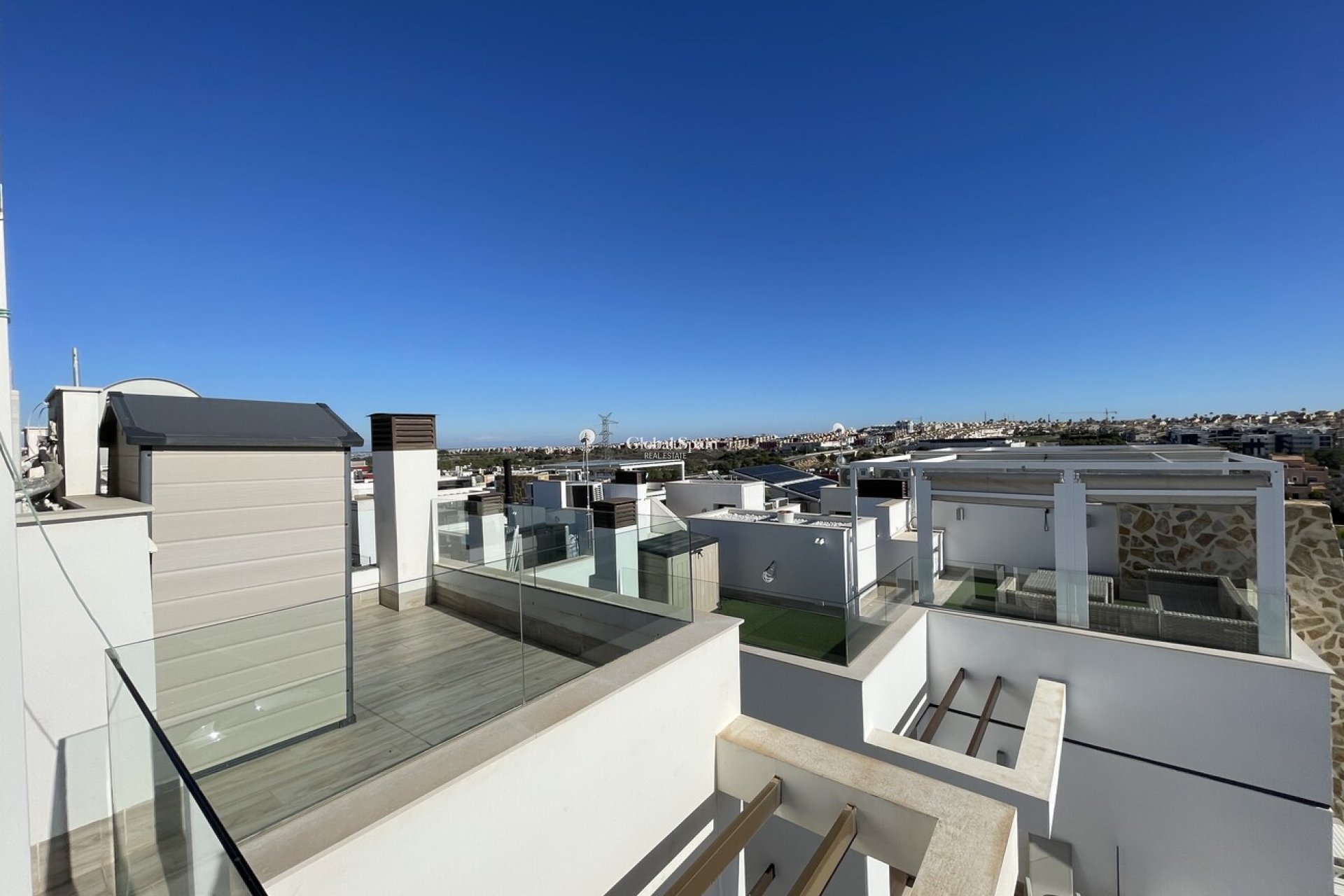 Venta - CASA -
VILLAMARTÍN