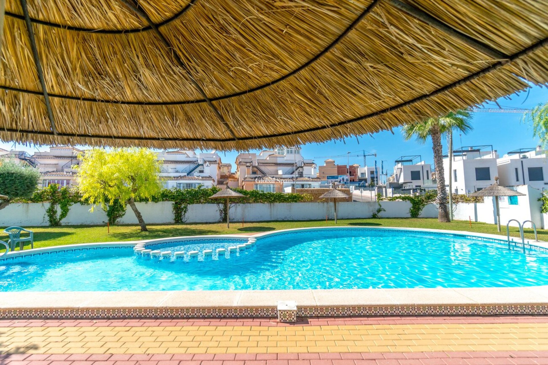 Venta - CASA -
VILLAMARTÍN