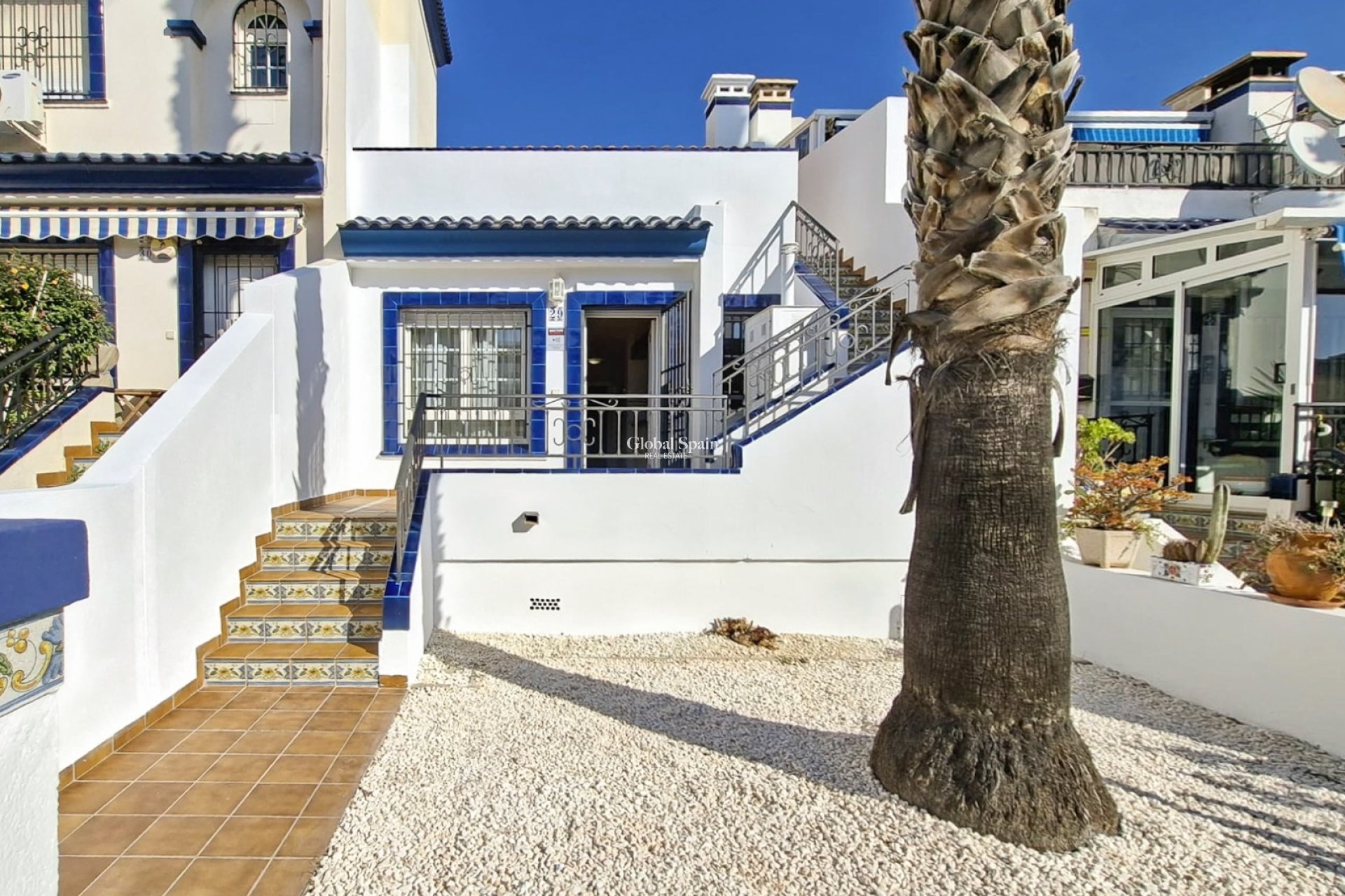 Venta - CASA -
VILLAMARTÍN