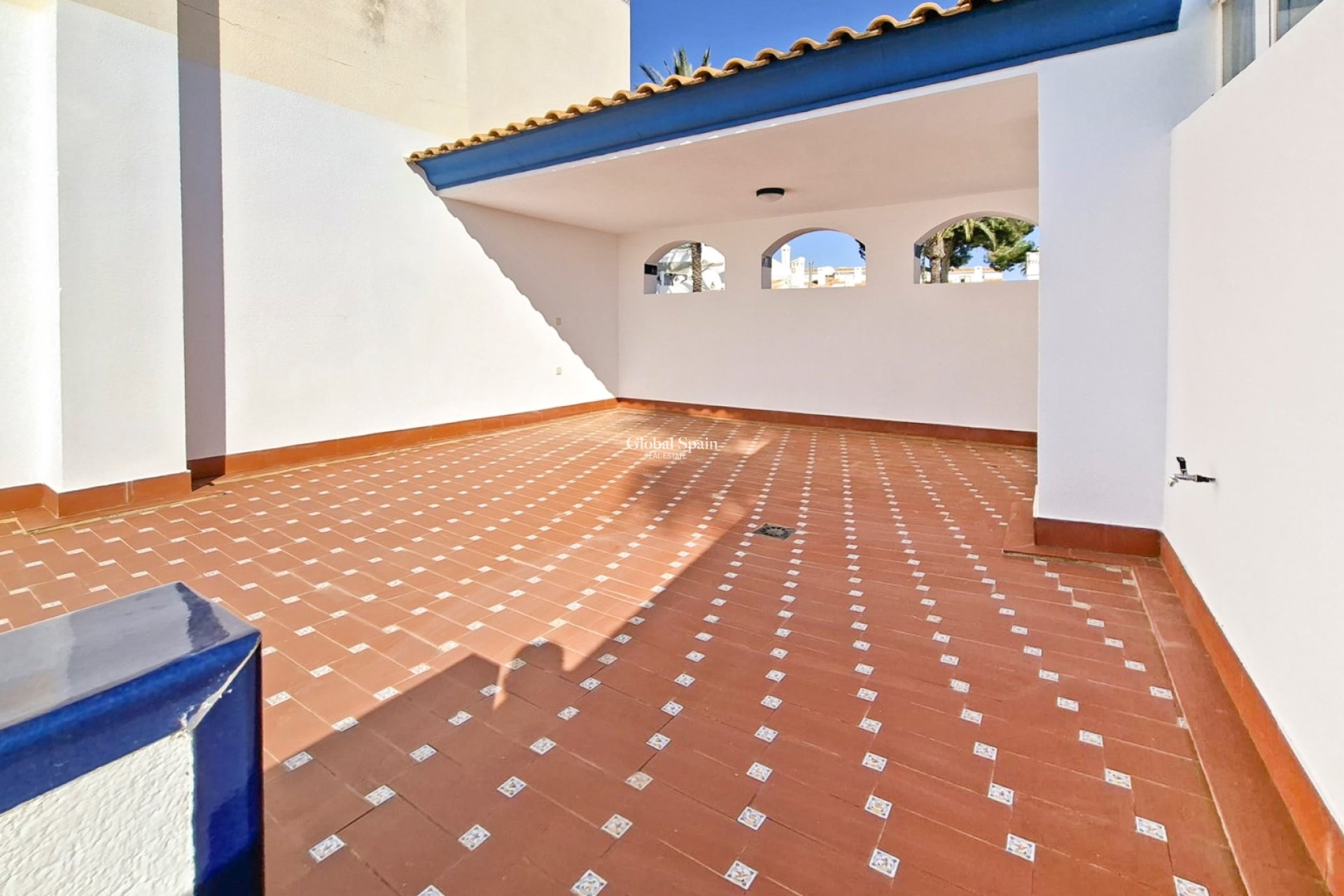 Venta - CASA -
VILLAMARTÍN