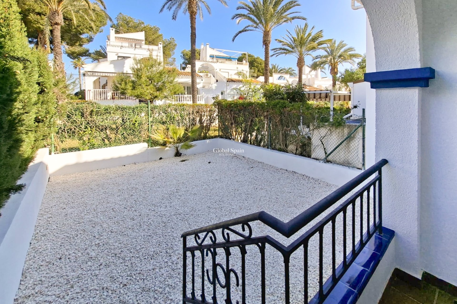 Venta - CASA -
VILLAMARTÍN