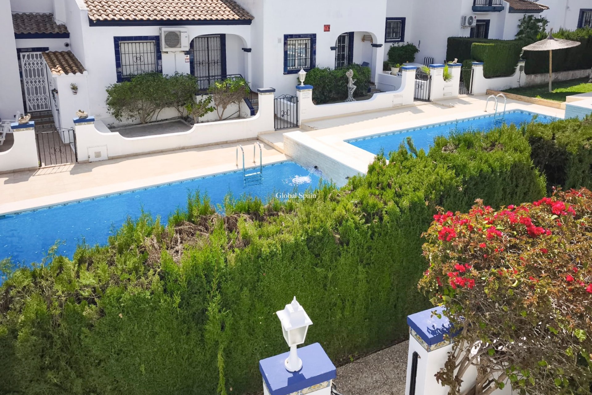 Venta - CASA -
VILLAMARTÍN