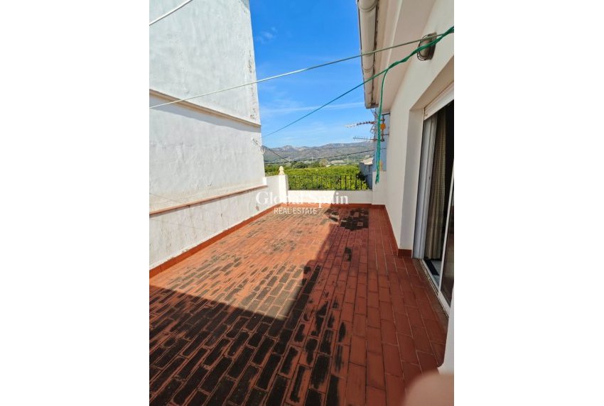 Venta - CASA -
XERESA - Pueblo