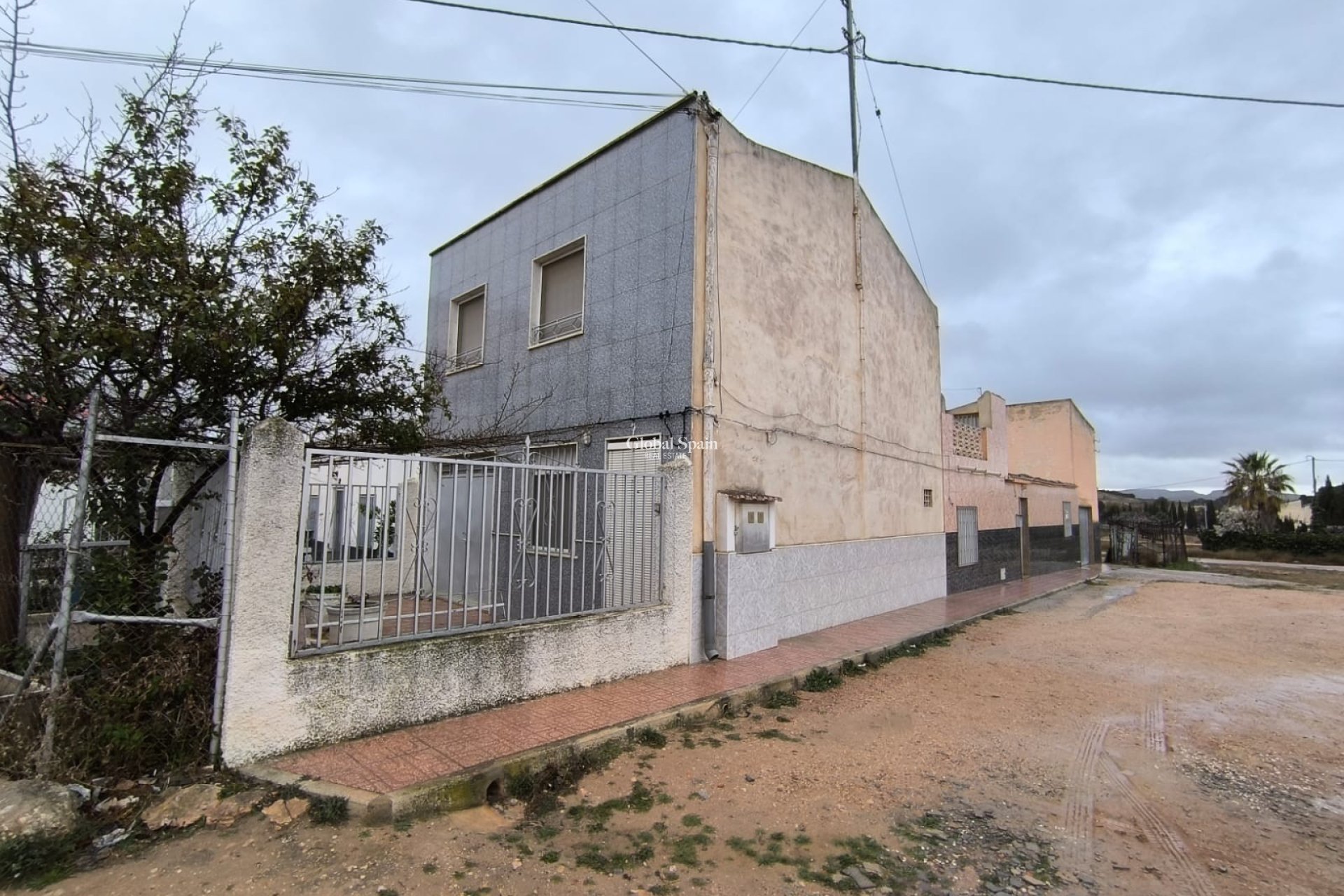 Venta - CASA -
YECLA - Inland