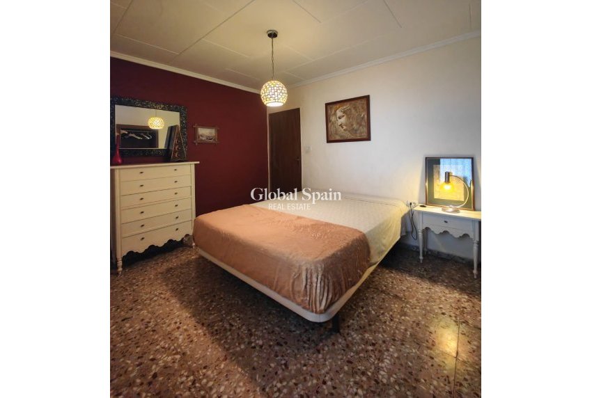 Venta - CASA -
YECLA - Inland