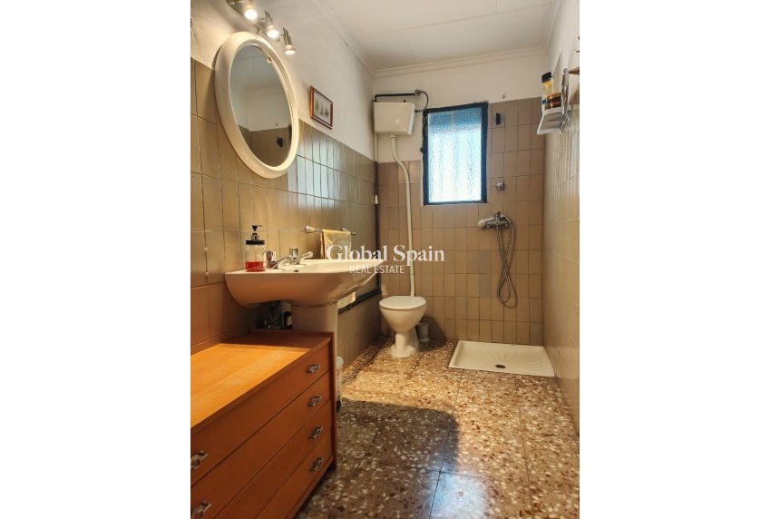 Venta - CASA -
YECLA - Inland