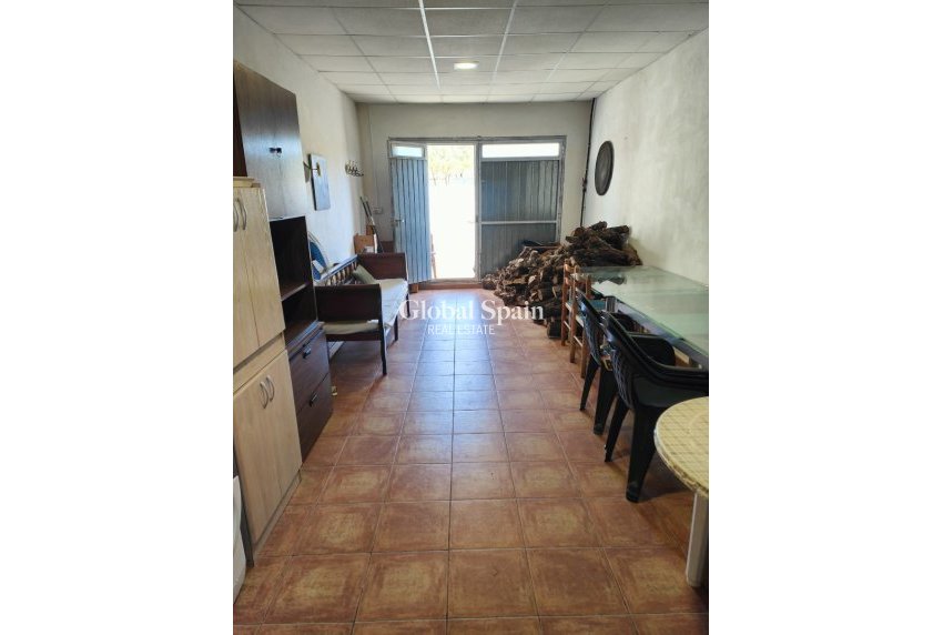 Venta - CASA -
YECLA - Inland