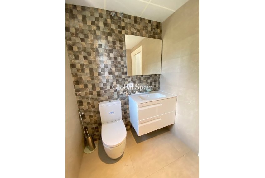 Venta - Chalet independiente -
Calpe - Calpe urbanizaciones