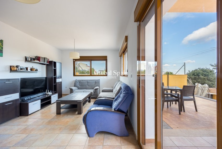 Venta - Chalet independiente -
POLOP - Polop