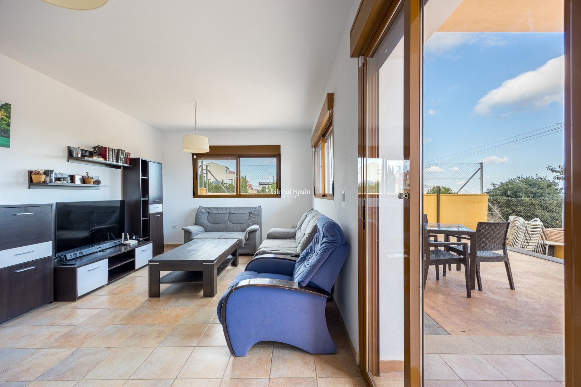 Venta - Chalet independiente -
POLOP - Polop