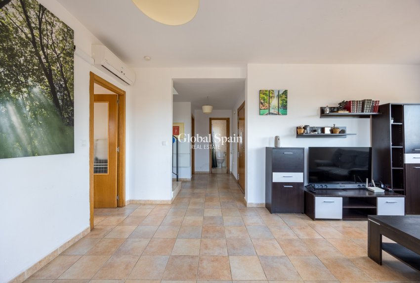 Venta - Chalet independiente -
POLOP - Polop