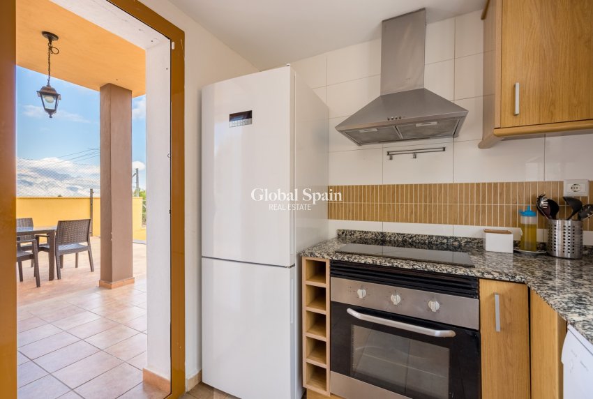 Venta - Chalet independiente -
POLOP - Polop