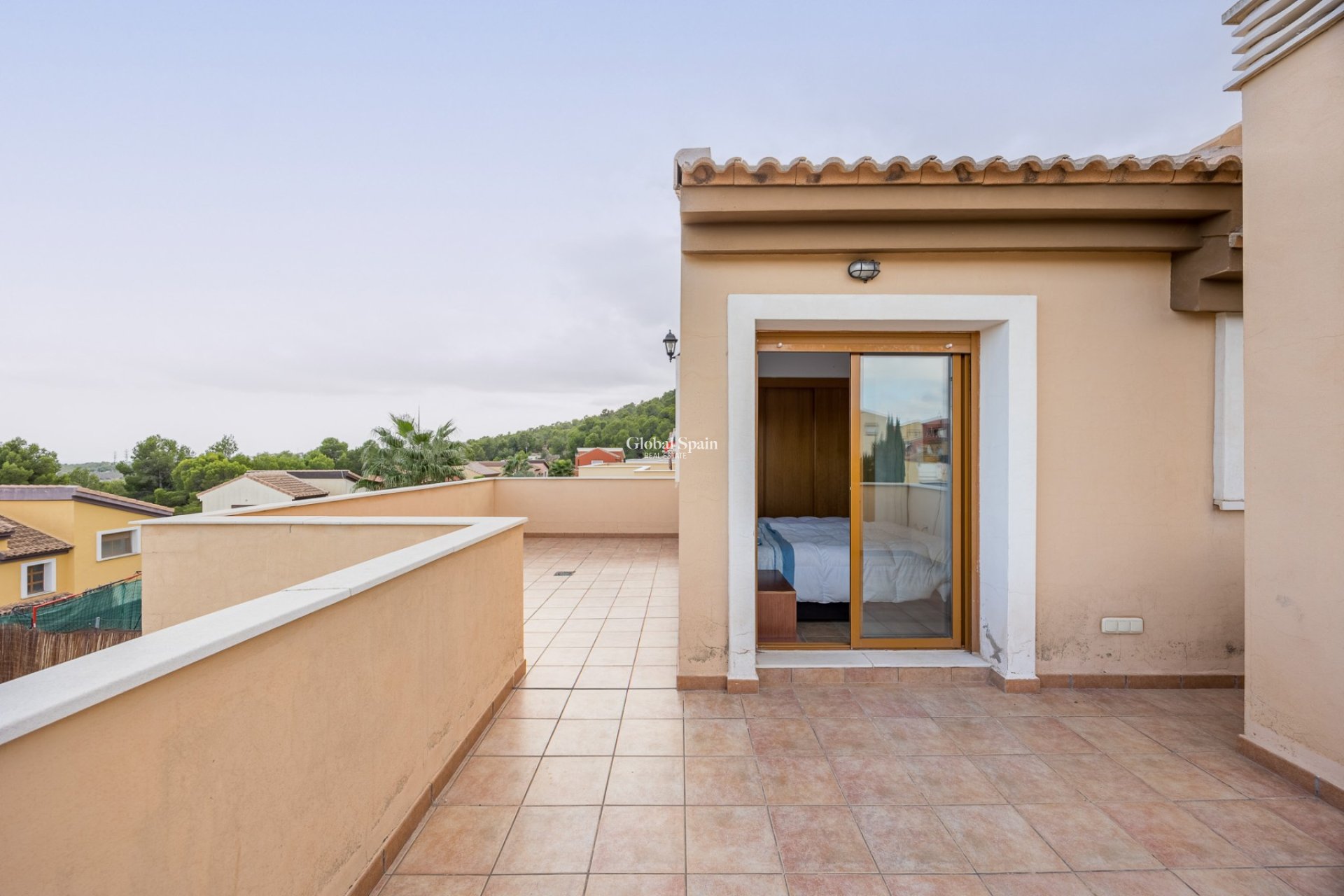 Venta - Chalet independiente -
POLOP - Polop