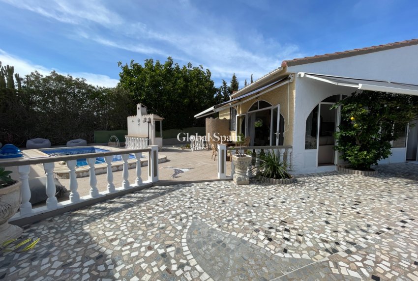 Venta - Chalet / Villa -
CIUDAD QUESADA - Cuidad Quesada