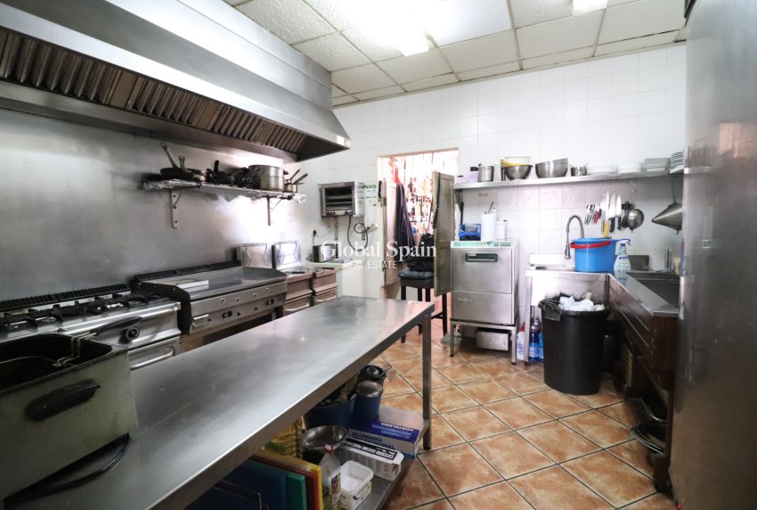 Venta - Comercial (en régimen de arrendamiento) -
Formentera del Segura - Formentera - Village