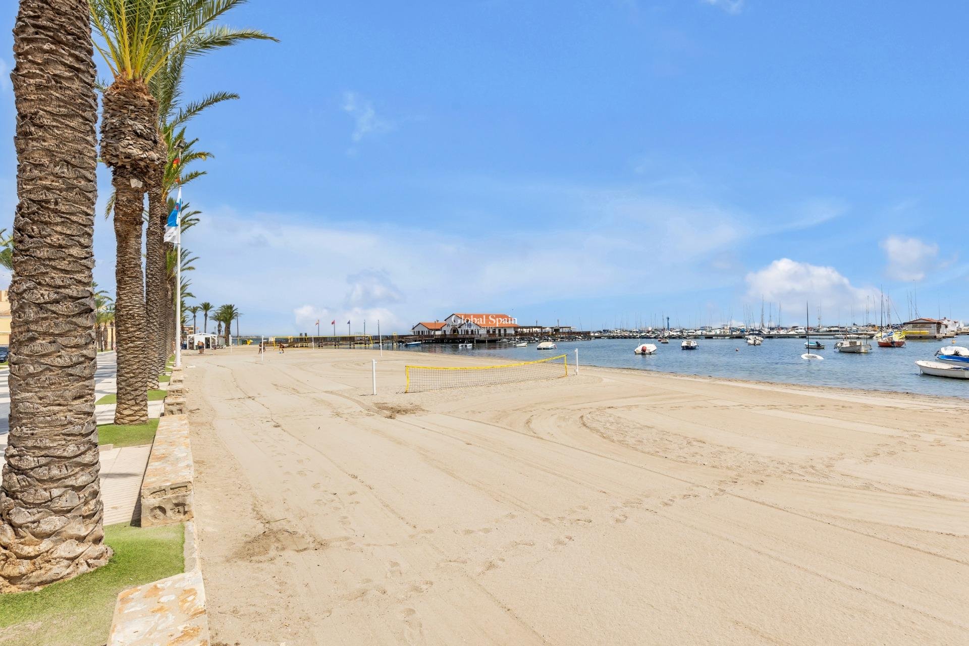 Venta - Dúplex -
LOS ALCÁZARES - Centro