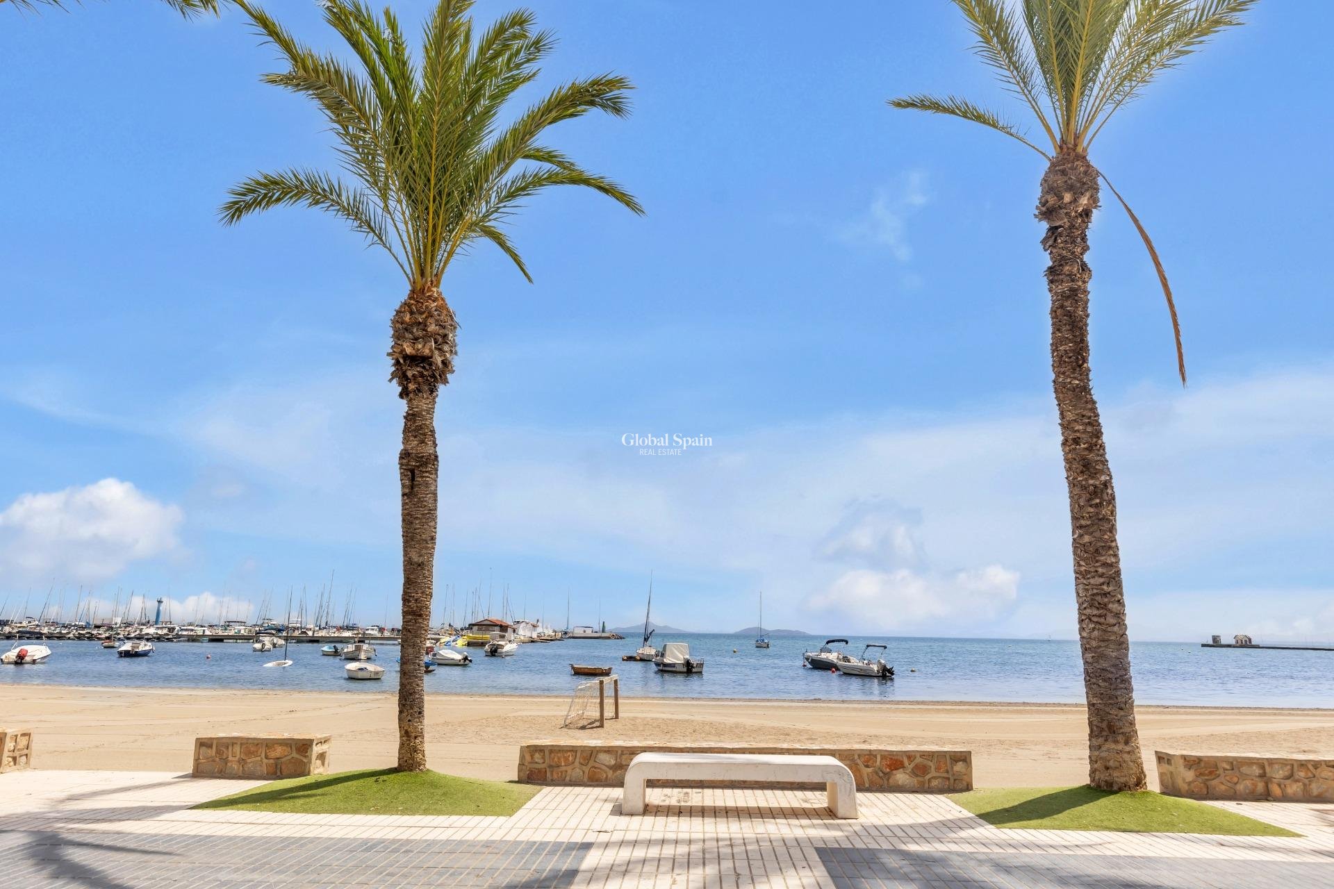 Venta - Dúplex -
LOS ALCÁZARES - Centro