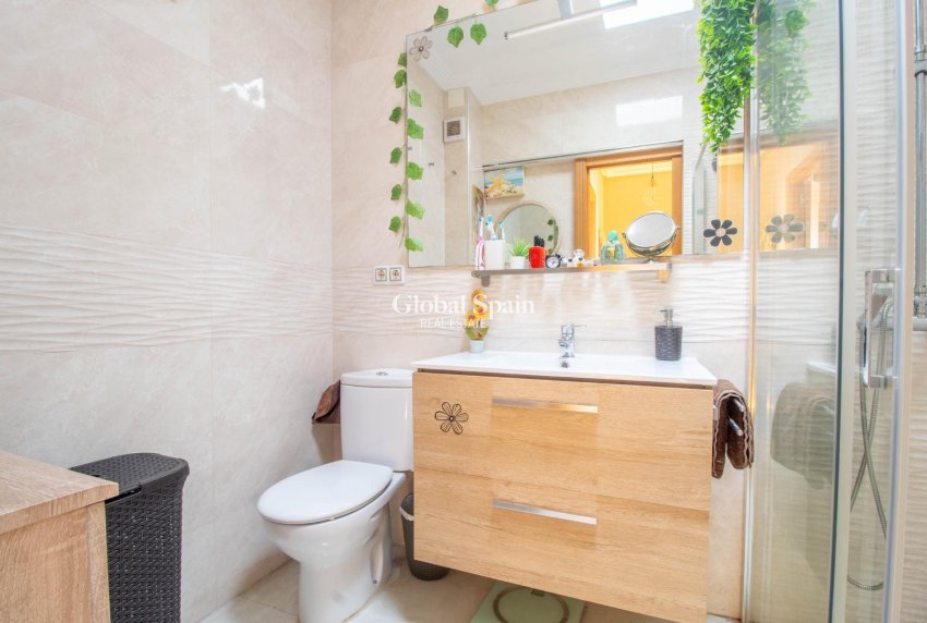 Venta - Dúplex -
TORREVIEJA - La Siesta - El Salado - Torreta