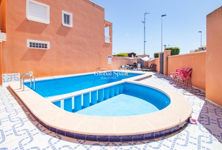 Venta - Dúplex -
TORREVIEJA - La Siesta - El Salado - Torreta