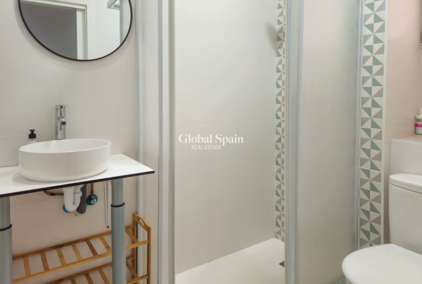 Venta - Edificio -
ALICANTE - Centro