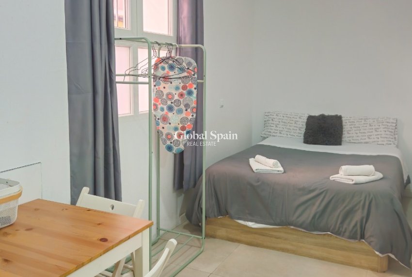 Venta - Edificio -
ALICANTE - Centro