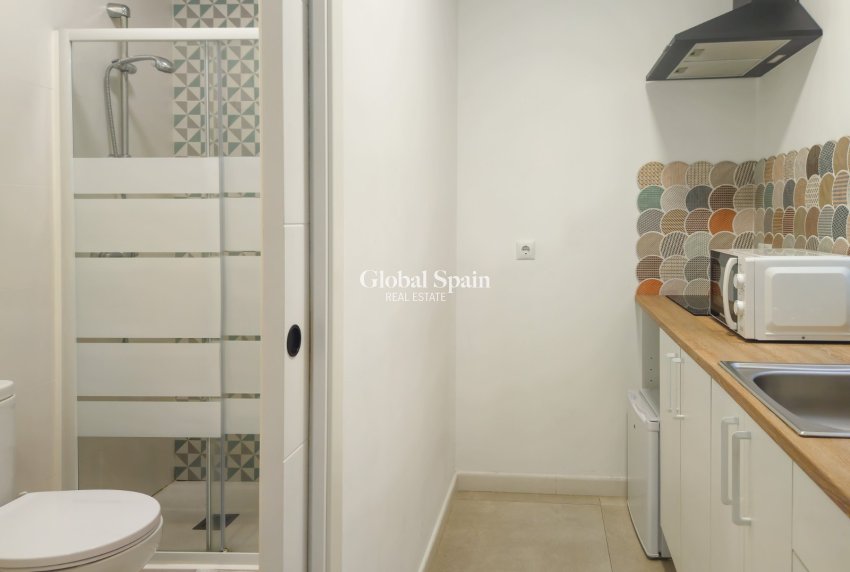 Venta - Edificio -
ALICANTE - Centro