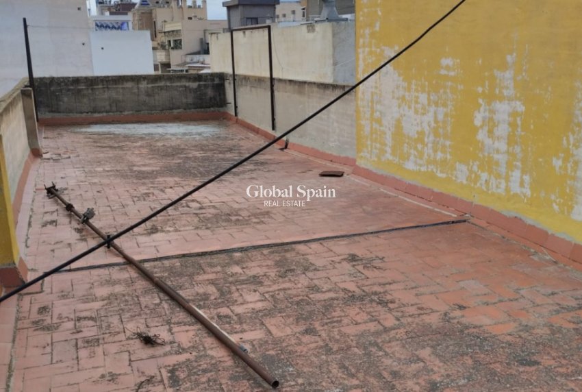 Venta - Edificio -
TORREVIEJA - Costa Blanca Sur