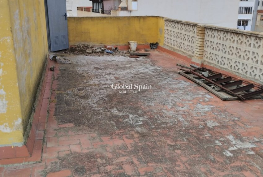 Venta - Edificio -
TORREVIEJA - Costa Blanca Sur