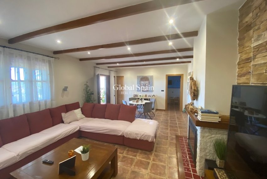 Venta - Finca/Propiedad campestre -
MURCIA