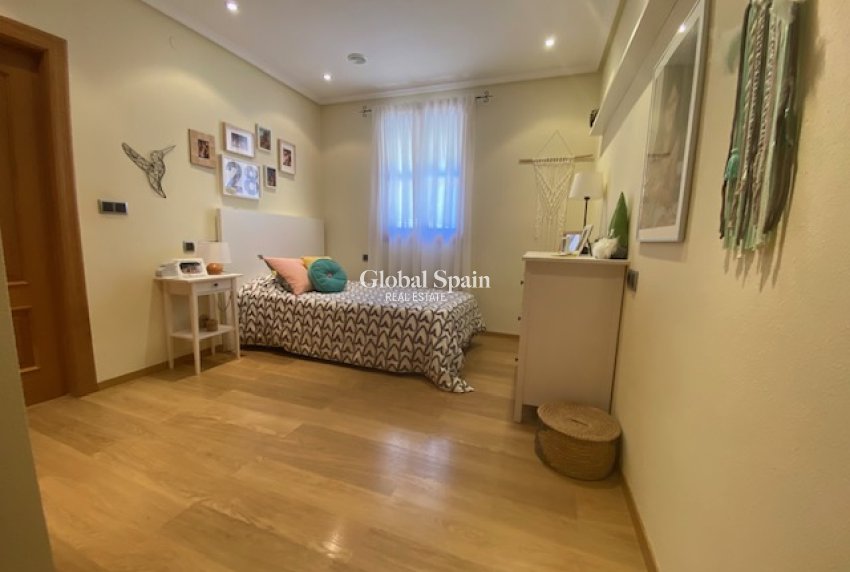 Venta - Finca/Propiedad campestre -
MURCIA