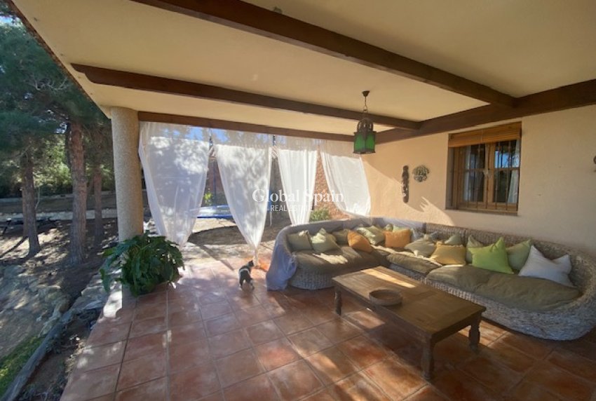 Venta - Finca/Propiedad campestre -
MURCIA