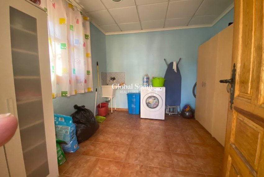 Venta - Finca/Propiedad campestre -
MURCIA