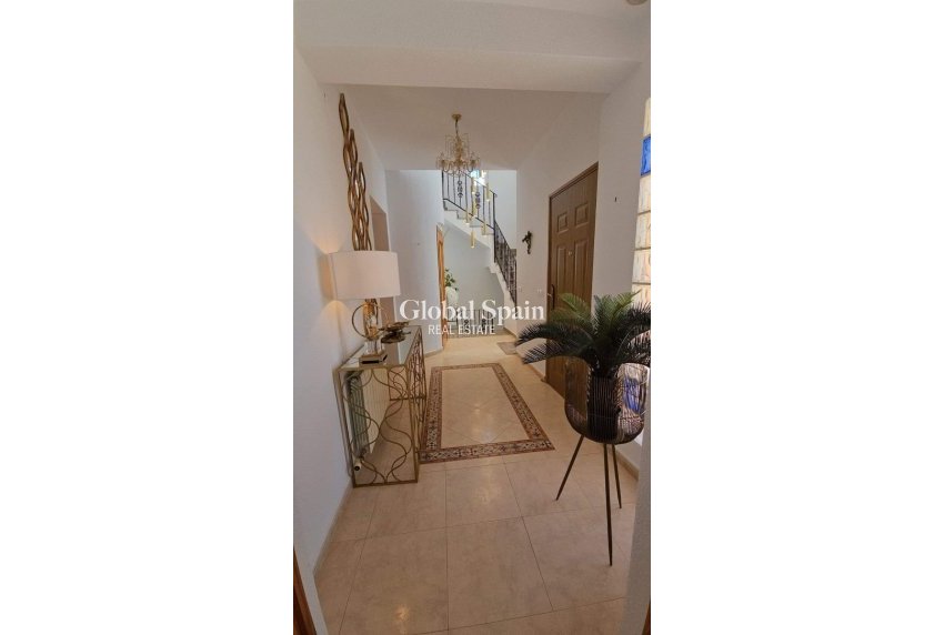 Venta - Finca/Propiedad campestre -
PILAR DE LA HORADADA - Pinar de Campoverde