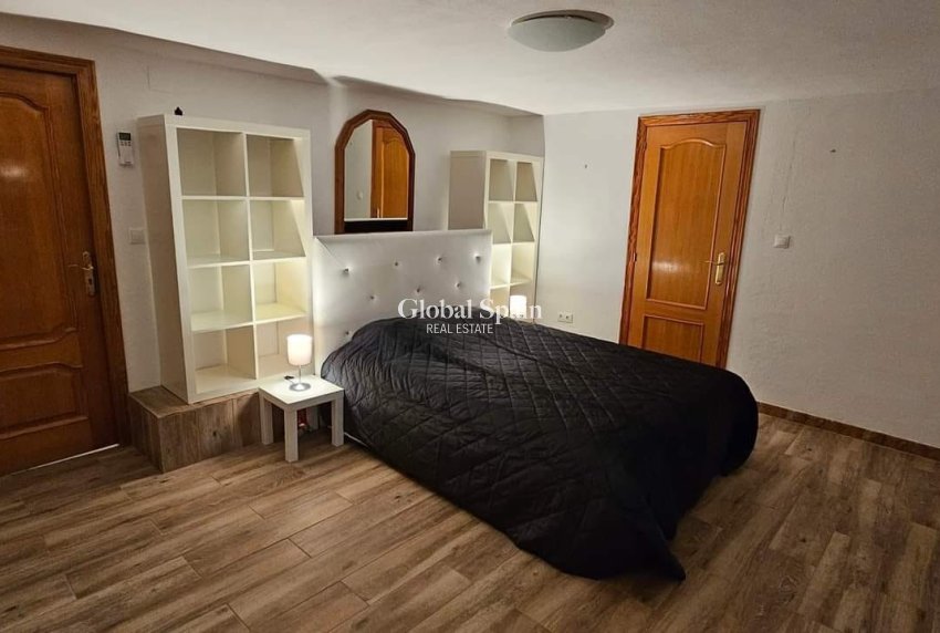 Venta - Finca/Propiedad campestre -
PILAR DE LA HORADADA - Pinar de Campoverde