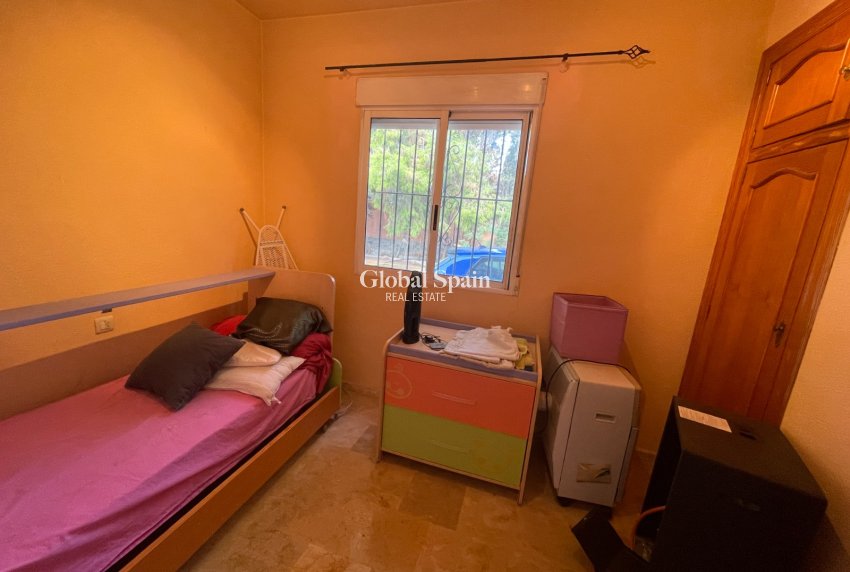 Venta - Finca / Propiedad en el campo -
ALBATERA - Albatera