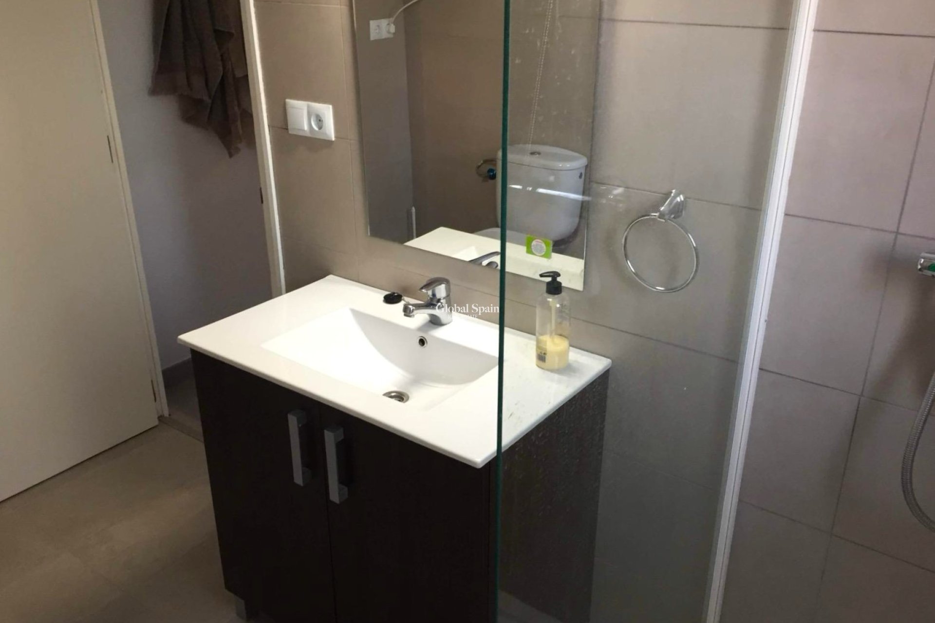 Venta - Local -
L'ALBIR - center