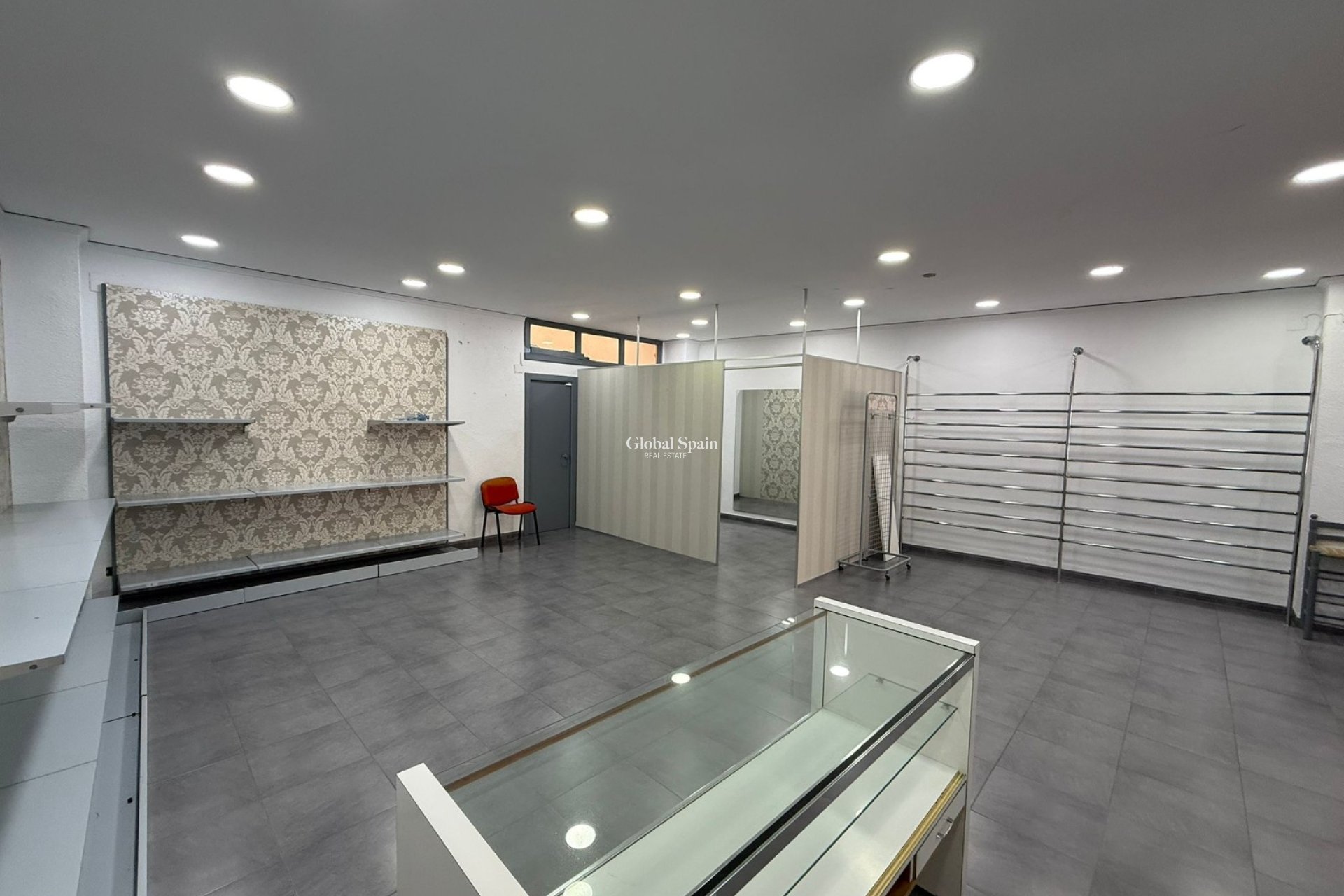 Venta - Local -
Tavernes de la Valldigna - Pueblo