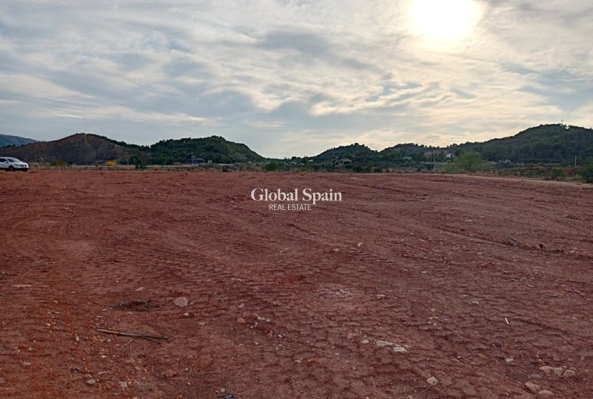 Venta - Parcela rústica -
ALTEA