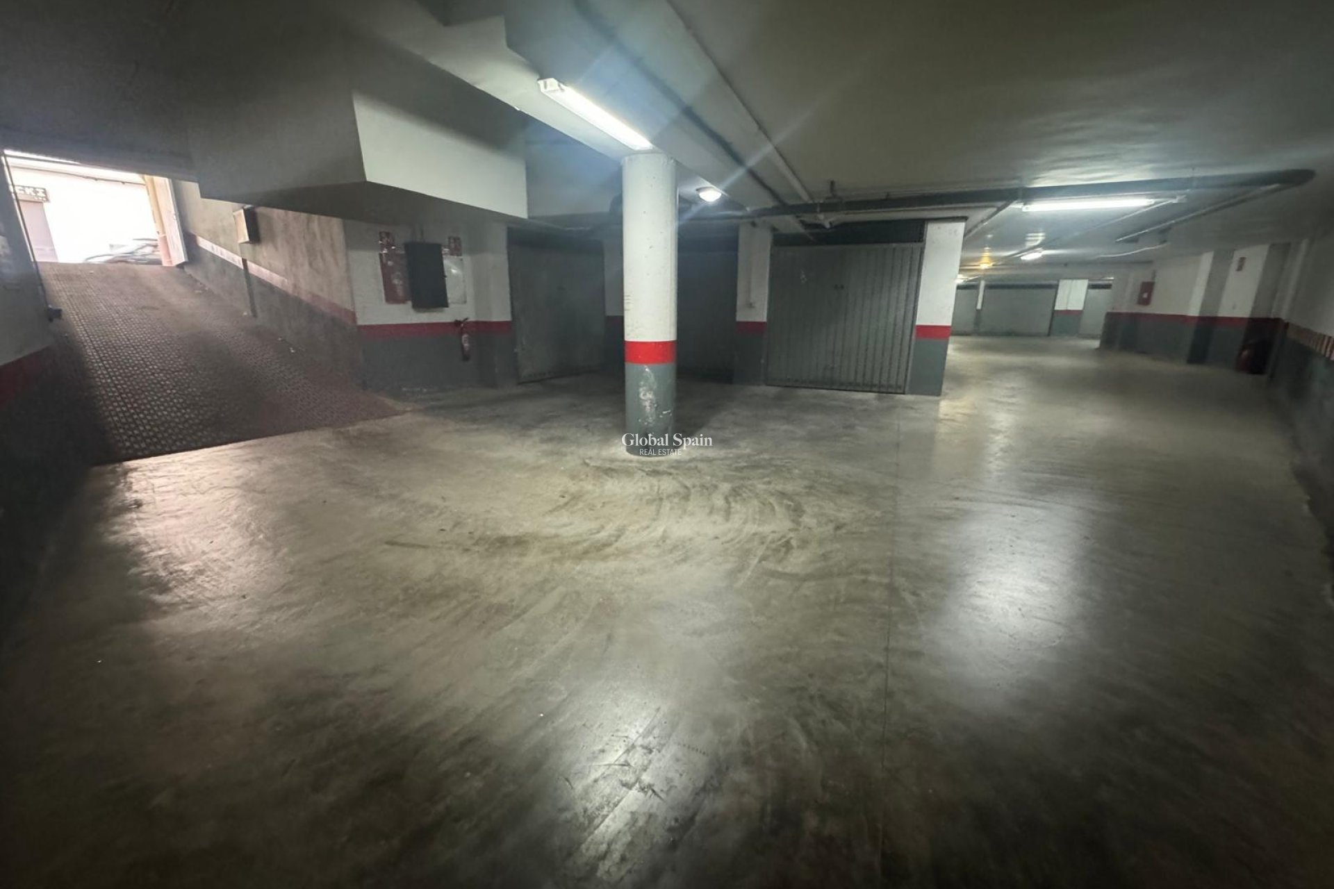 Venta - Parking Space / Garage -
TORREVIEJA - La Mata pueblo